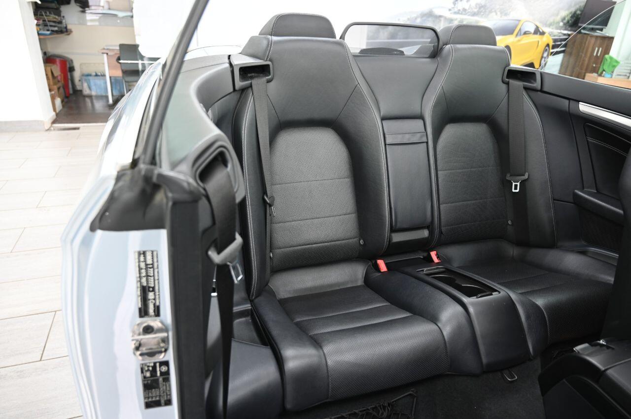 Mercedes-Benz E-Class view 16