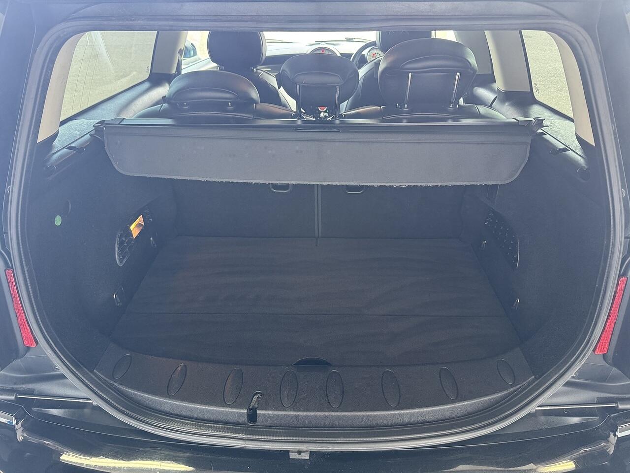 Mini Clubman view 10