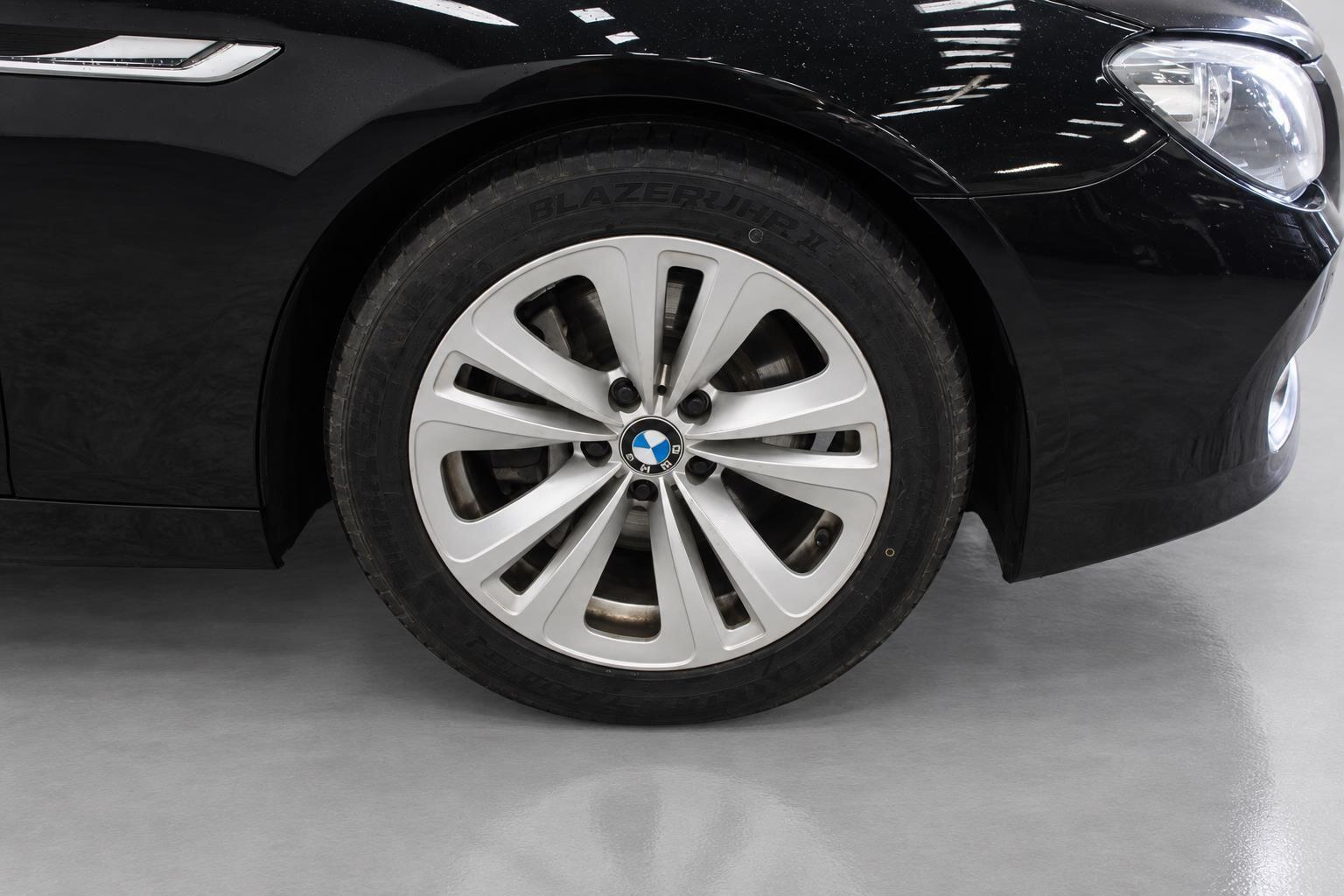 BMW 6 Series view 48