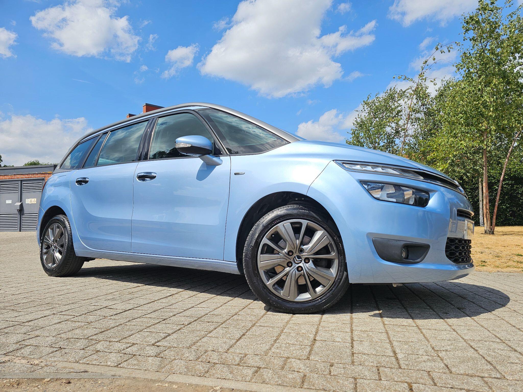 Citroen Grand C4 Picasso view 10