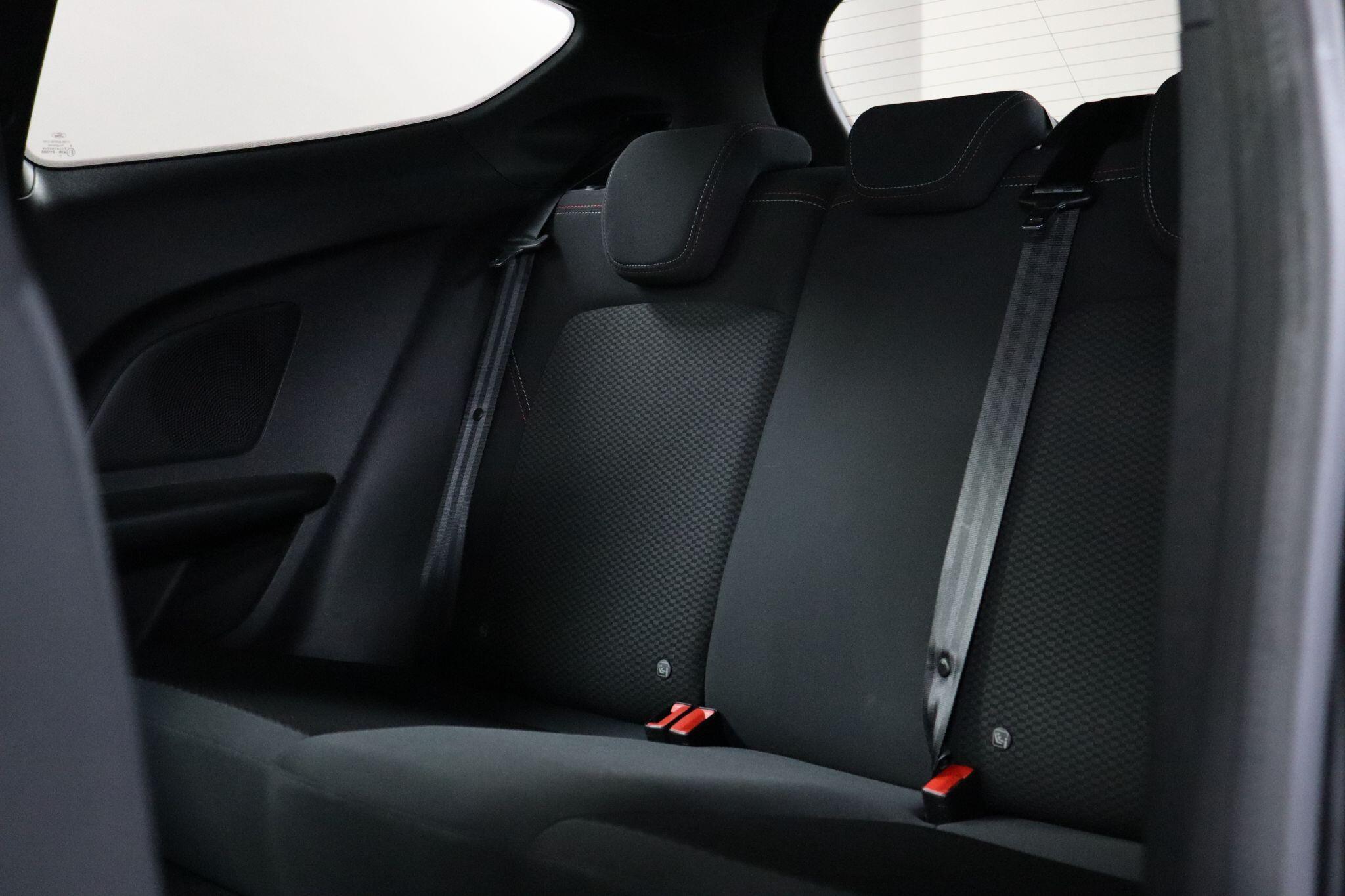 Ford Fiesta view 41