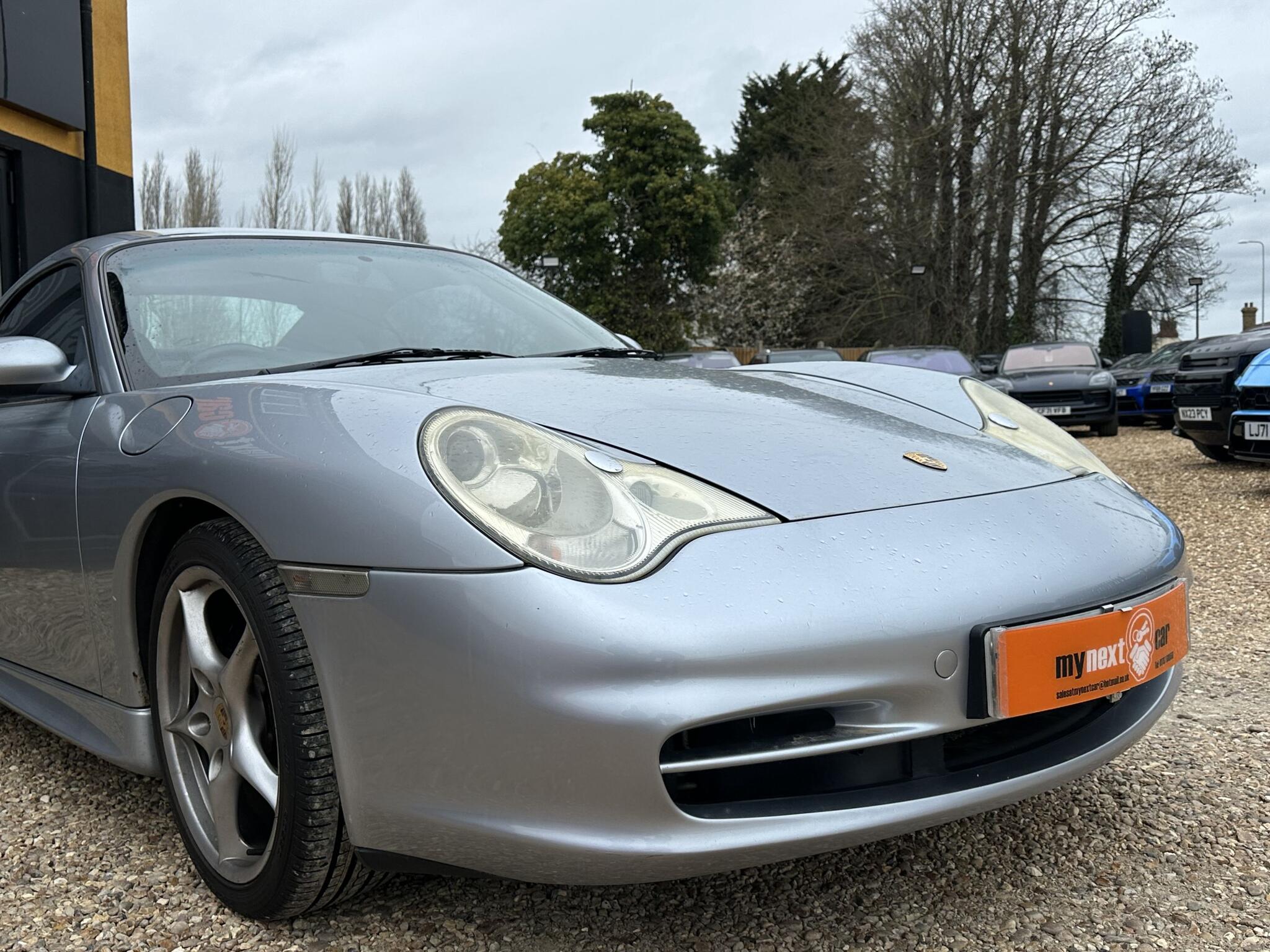 Porsche 911 view 2