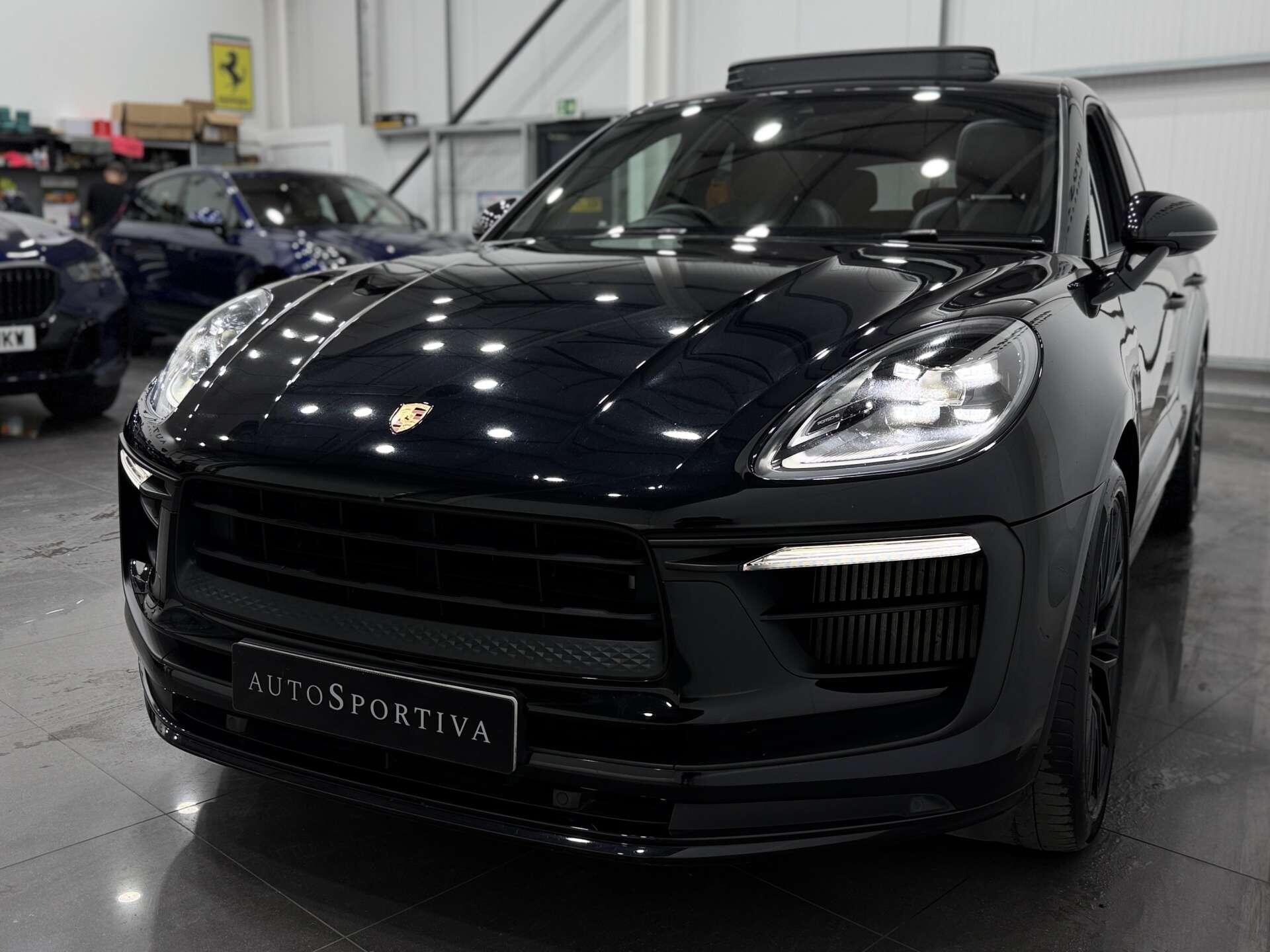Porsche Macan view 9
