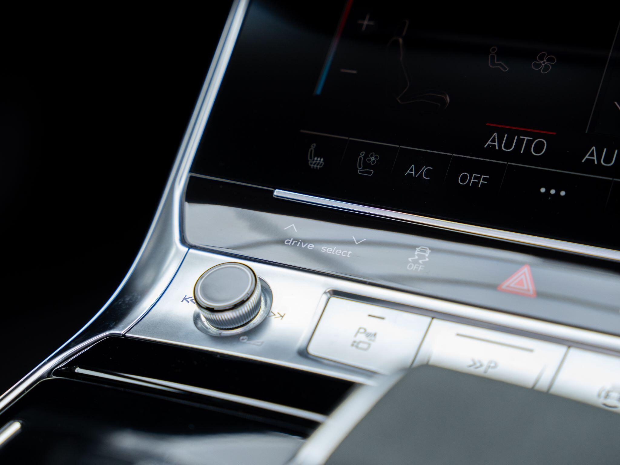 Audi RS6 view 26