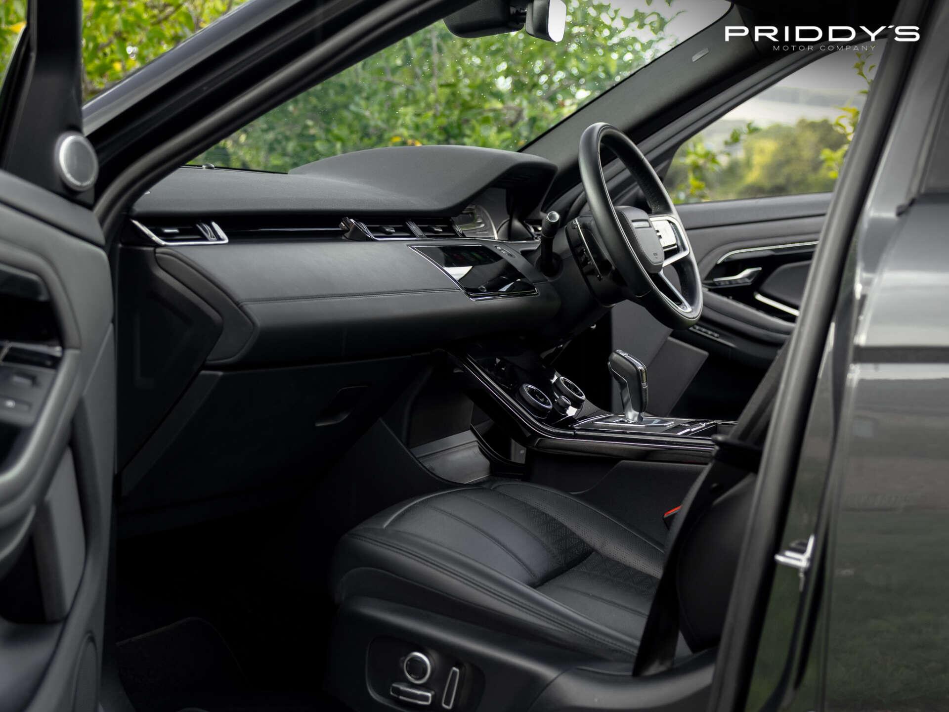 Land Rover Range Rover Evoque view 19