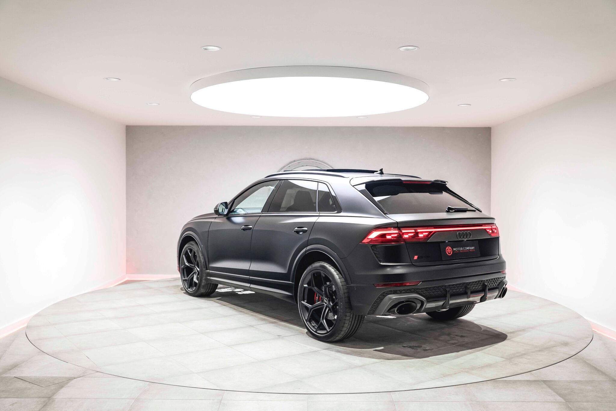 Audi RSQ8 view 19