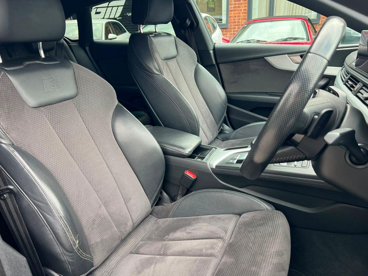 Audi A5 view 13
