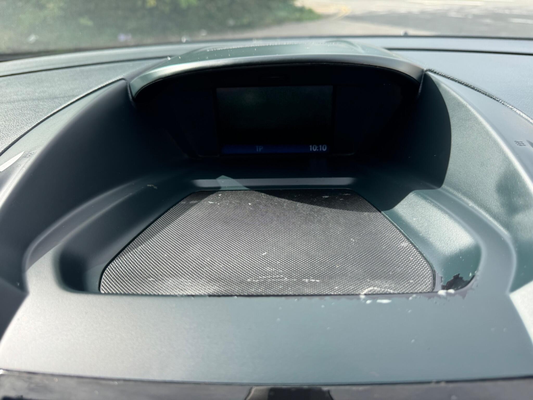 Ford Grand C-Max view 26