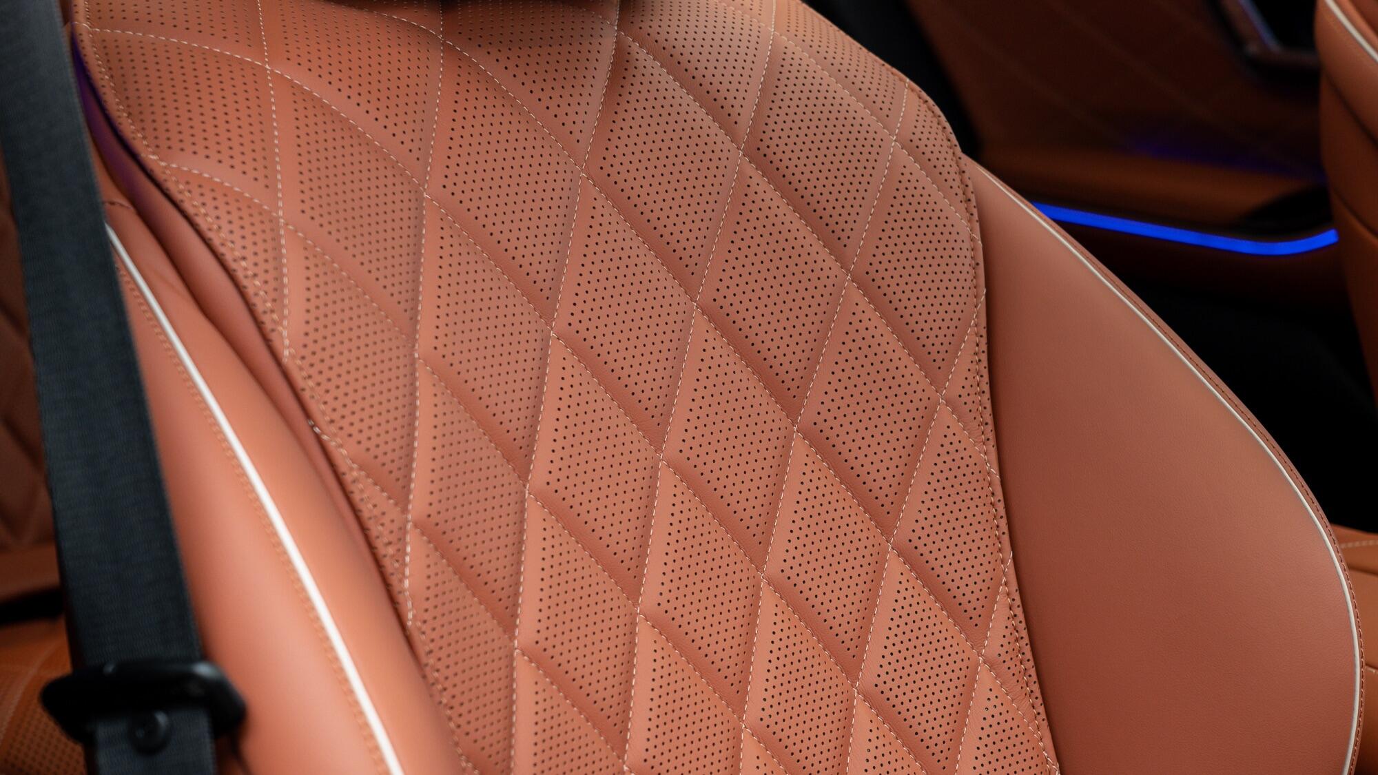 Mercedes-Benz S-Class view 44