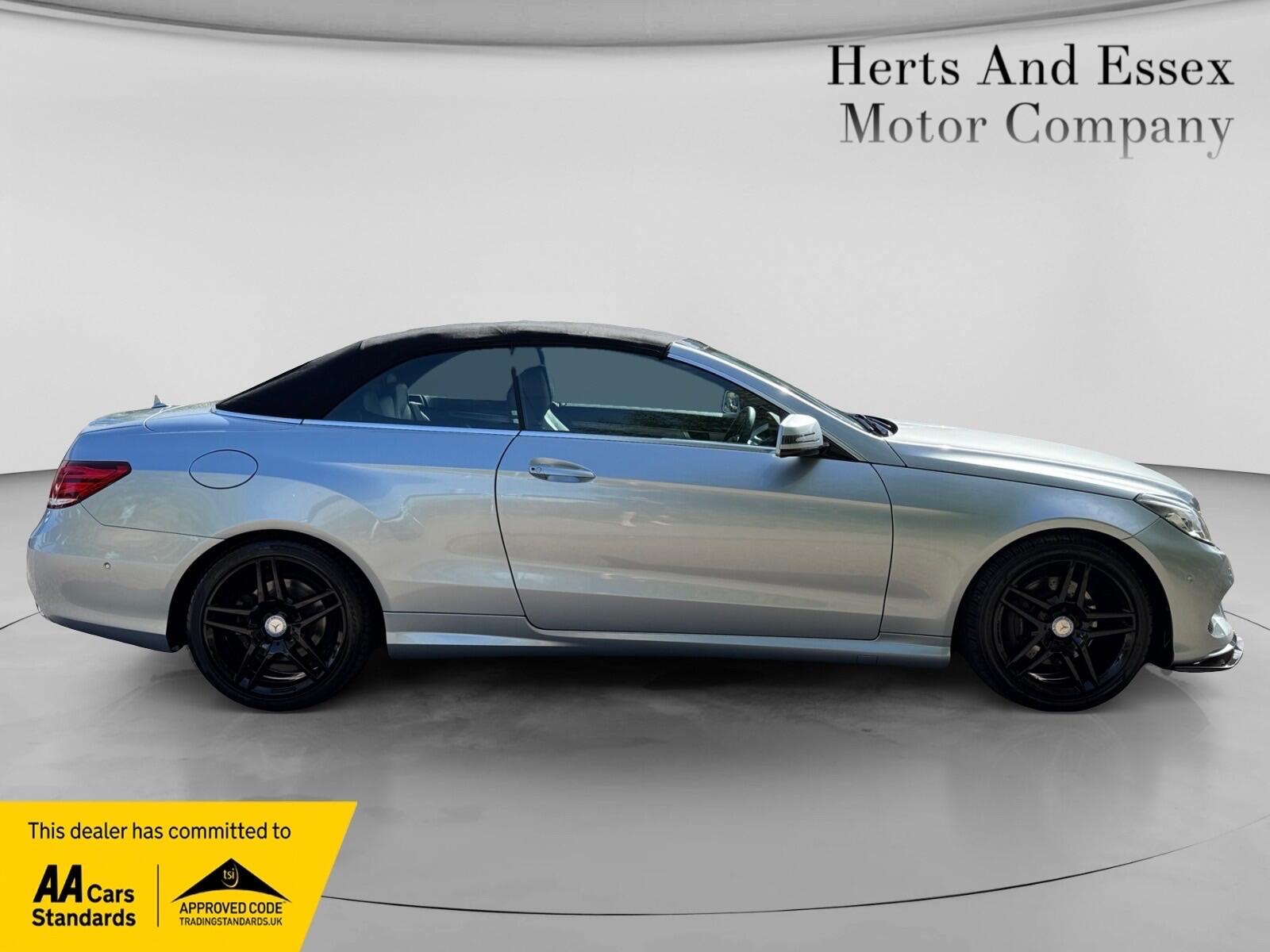 Mercedes-Benz E-Class view 8