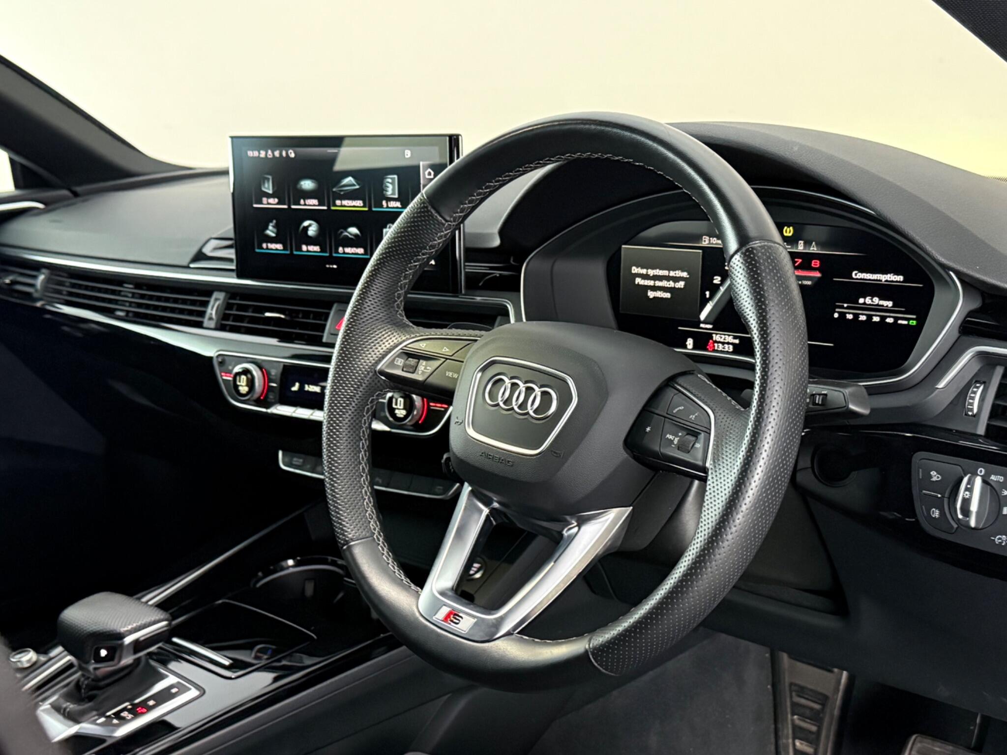 Audi A5 view 3