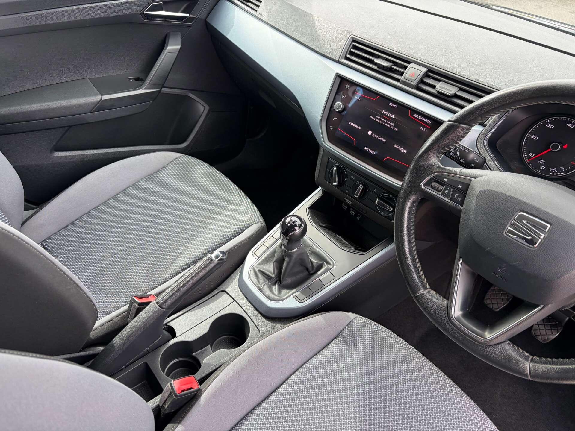 Seat Arona view 38