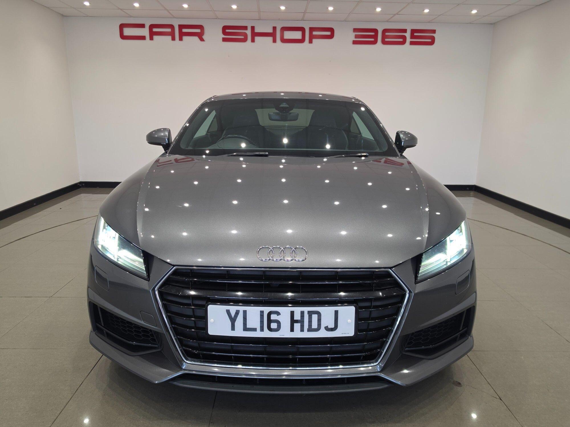 Audi TT view 77