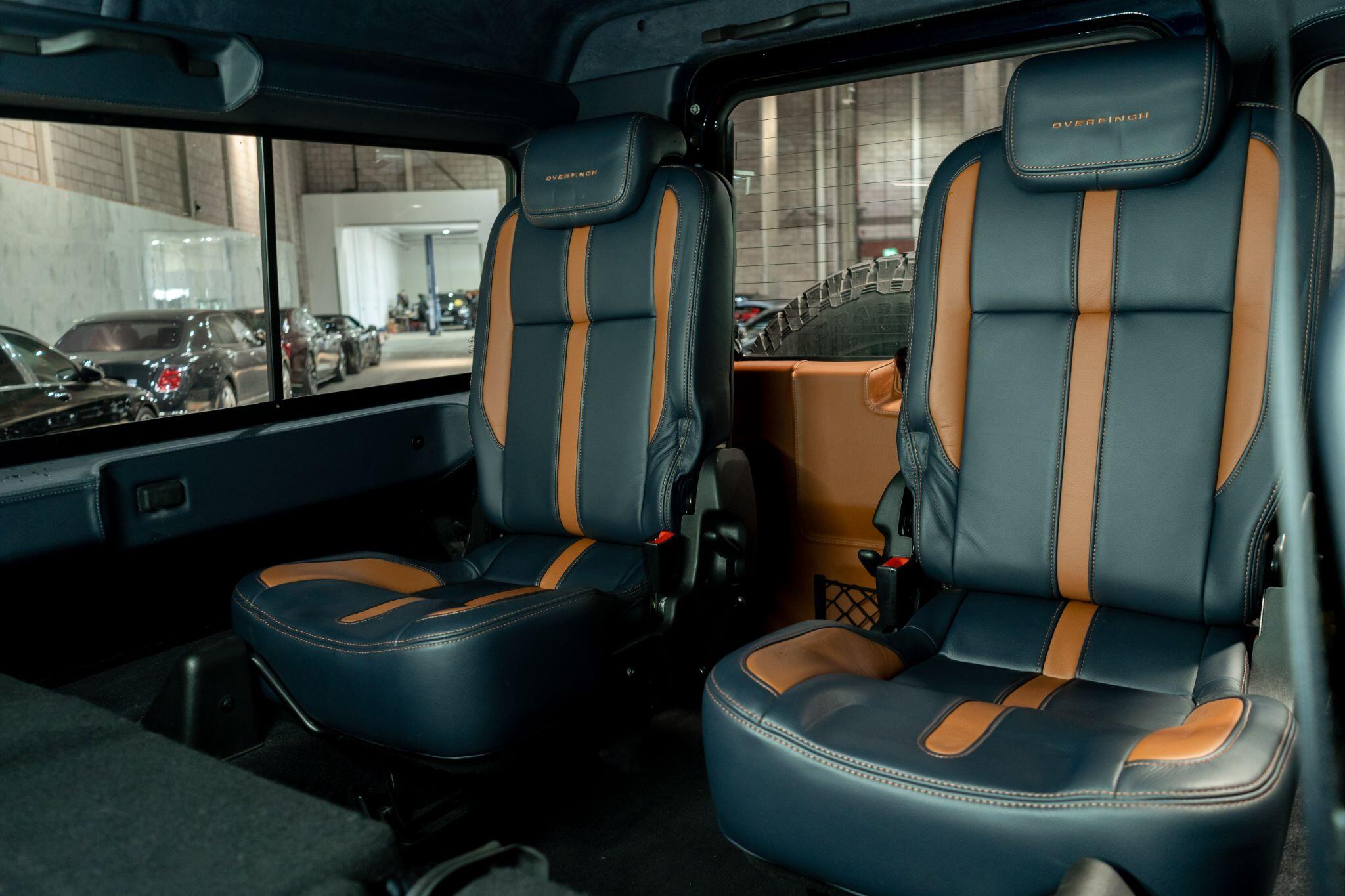 Land Rover Defender view 19