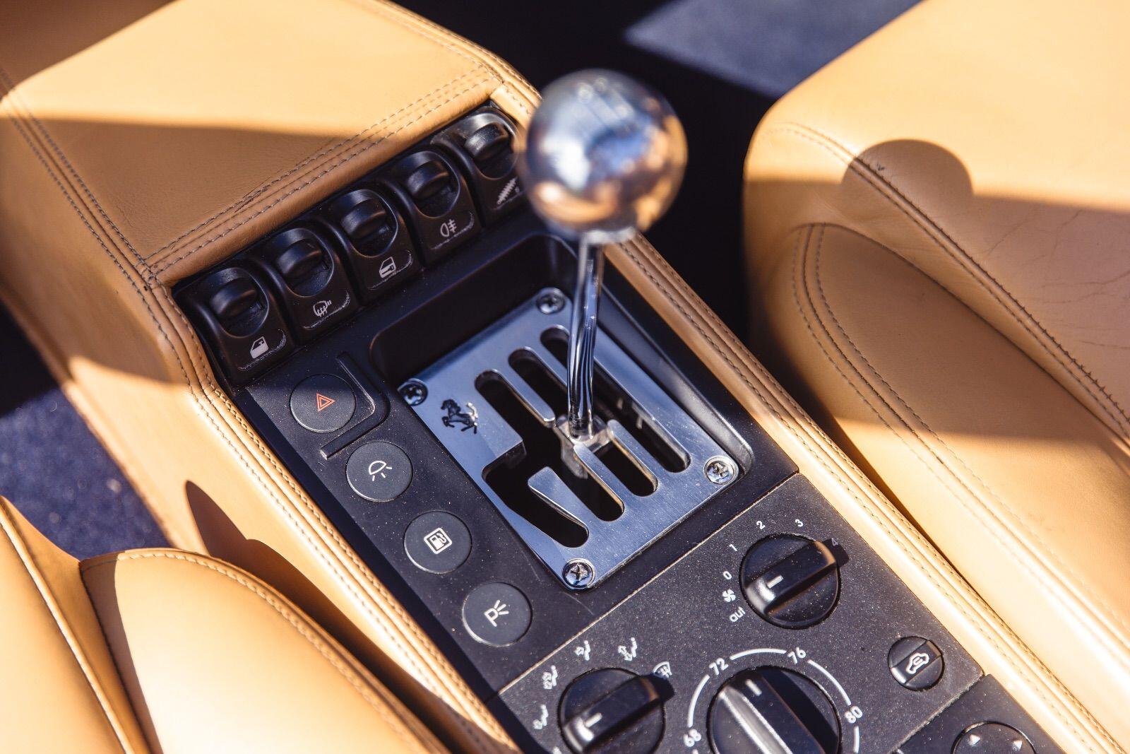 Ferrari F355 view 89