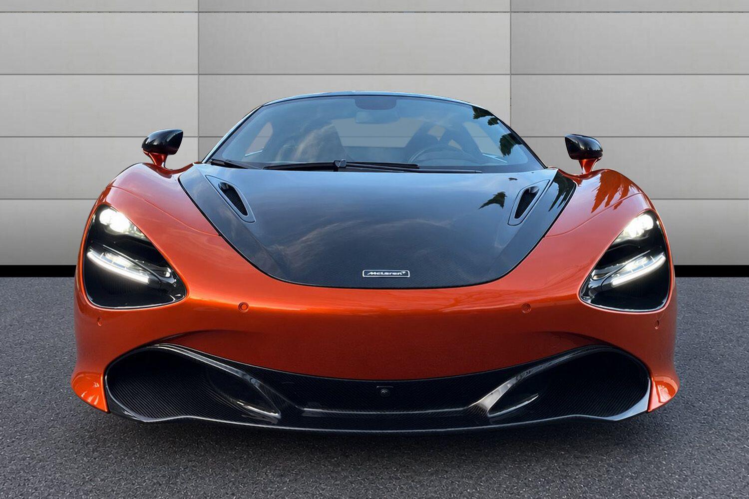 Mclaren 720s view 7