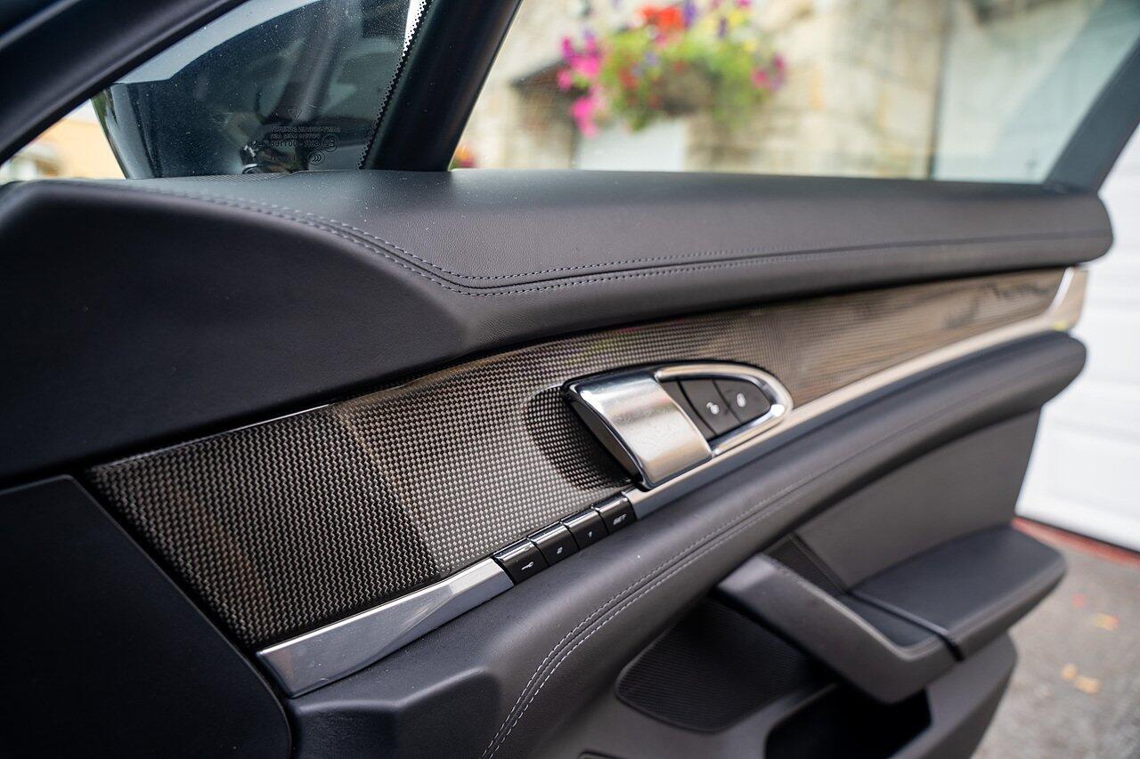 Porsche Panamera view 52