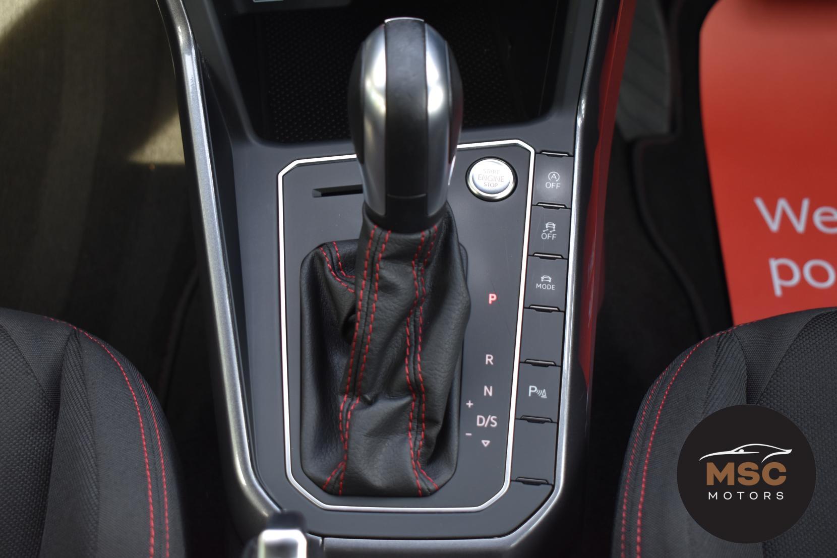 Volkswagen Polo view 42