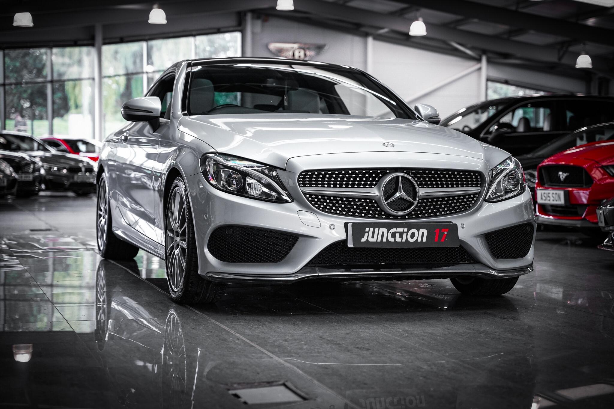 Mercedes-Benz C-Class view 11
