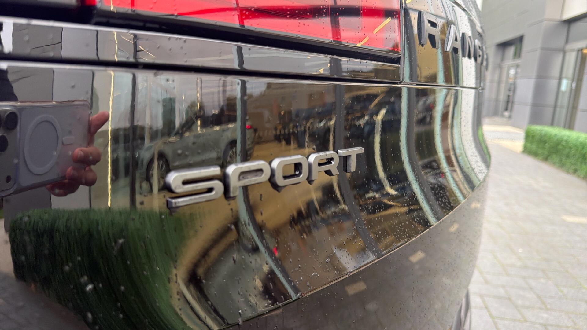 Land Rover Range Rover Sport view 30