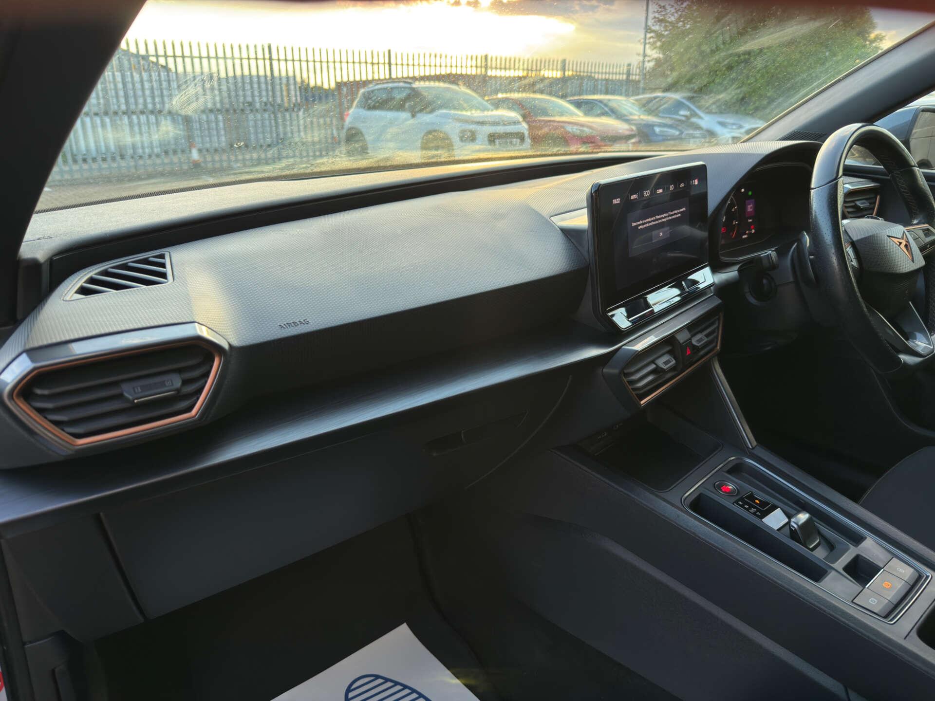 Cupra Leon view 38
