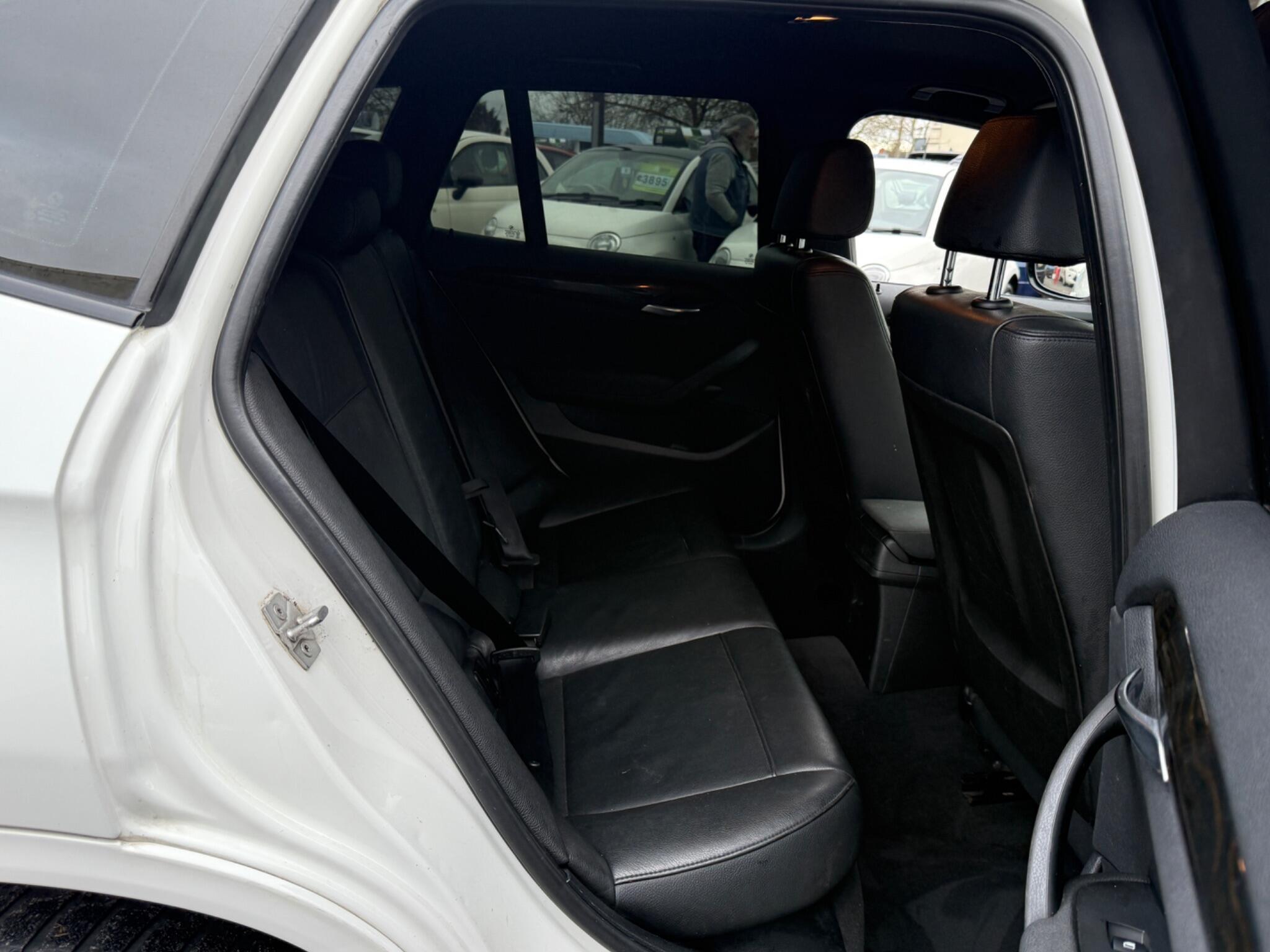 BMW X1 - Image 43