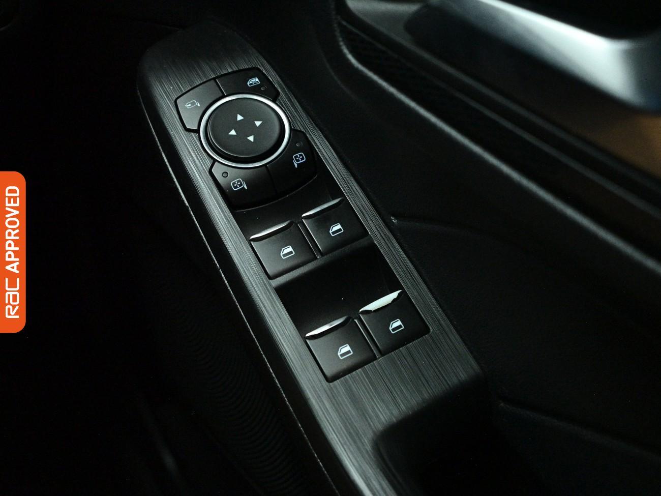 Ford Kuga view 27