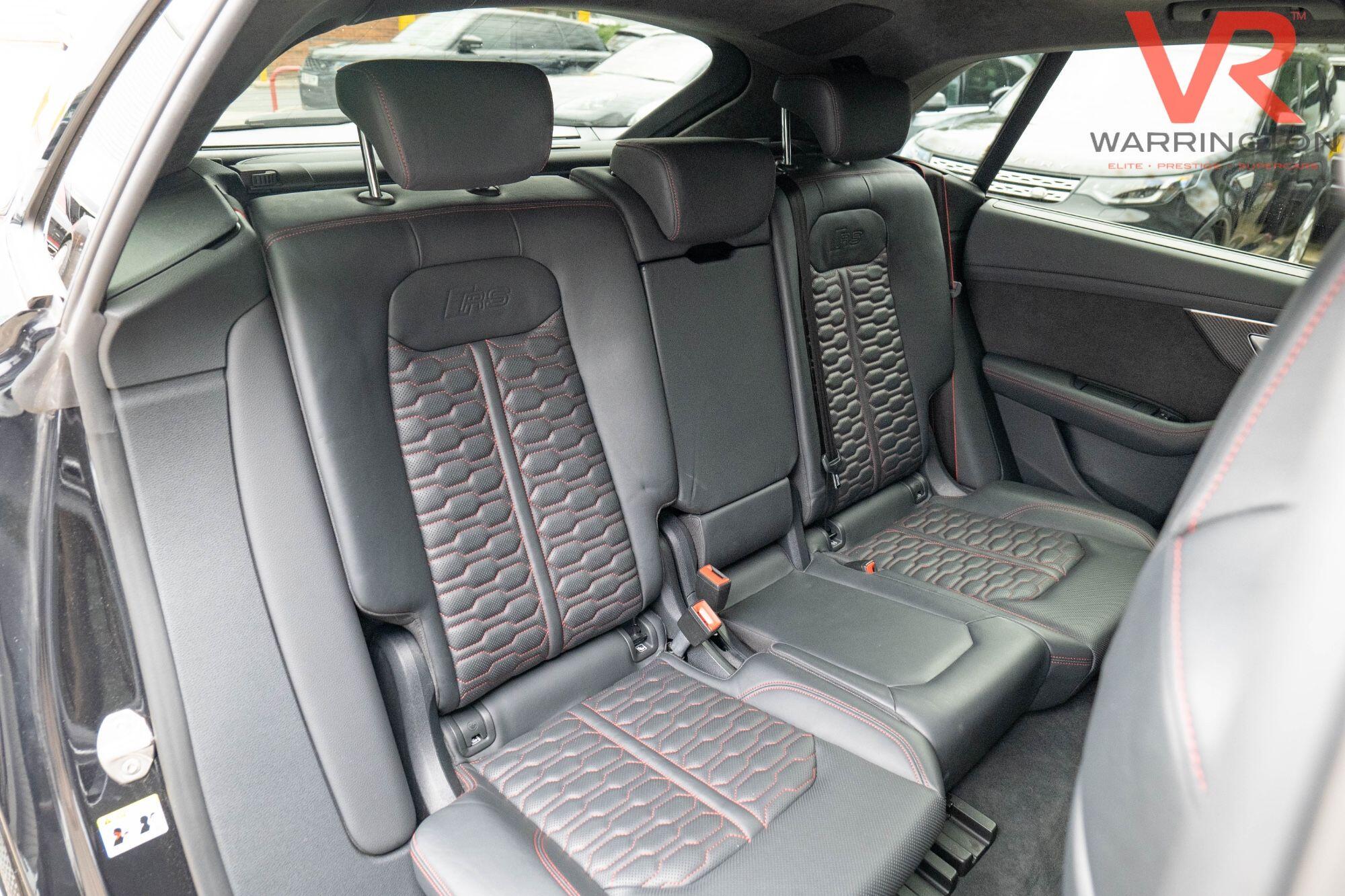 Audi RSQ8 view 53