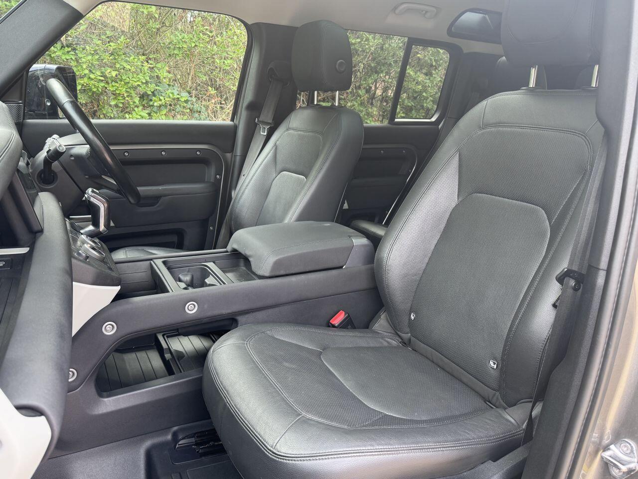 Land Rover Defender view 47