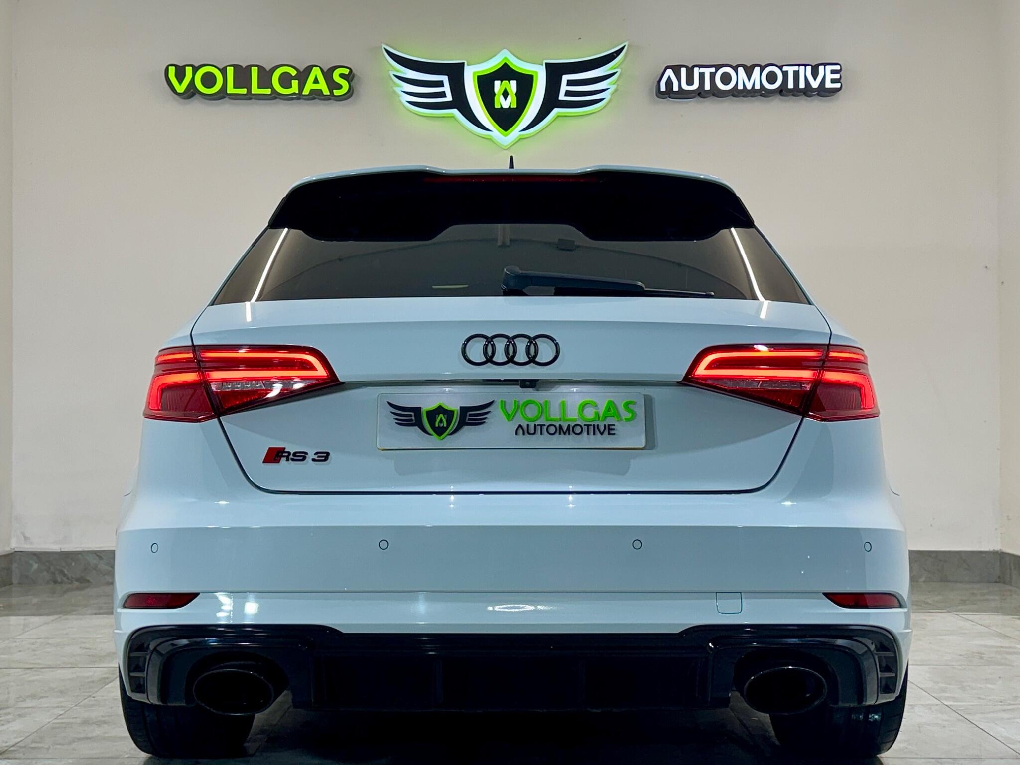 Audi RS3 view 17