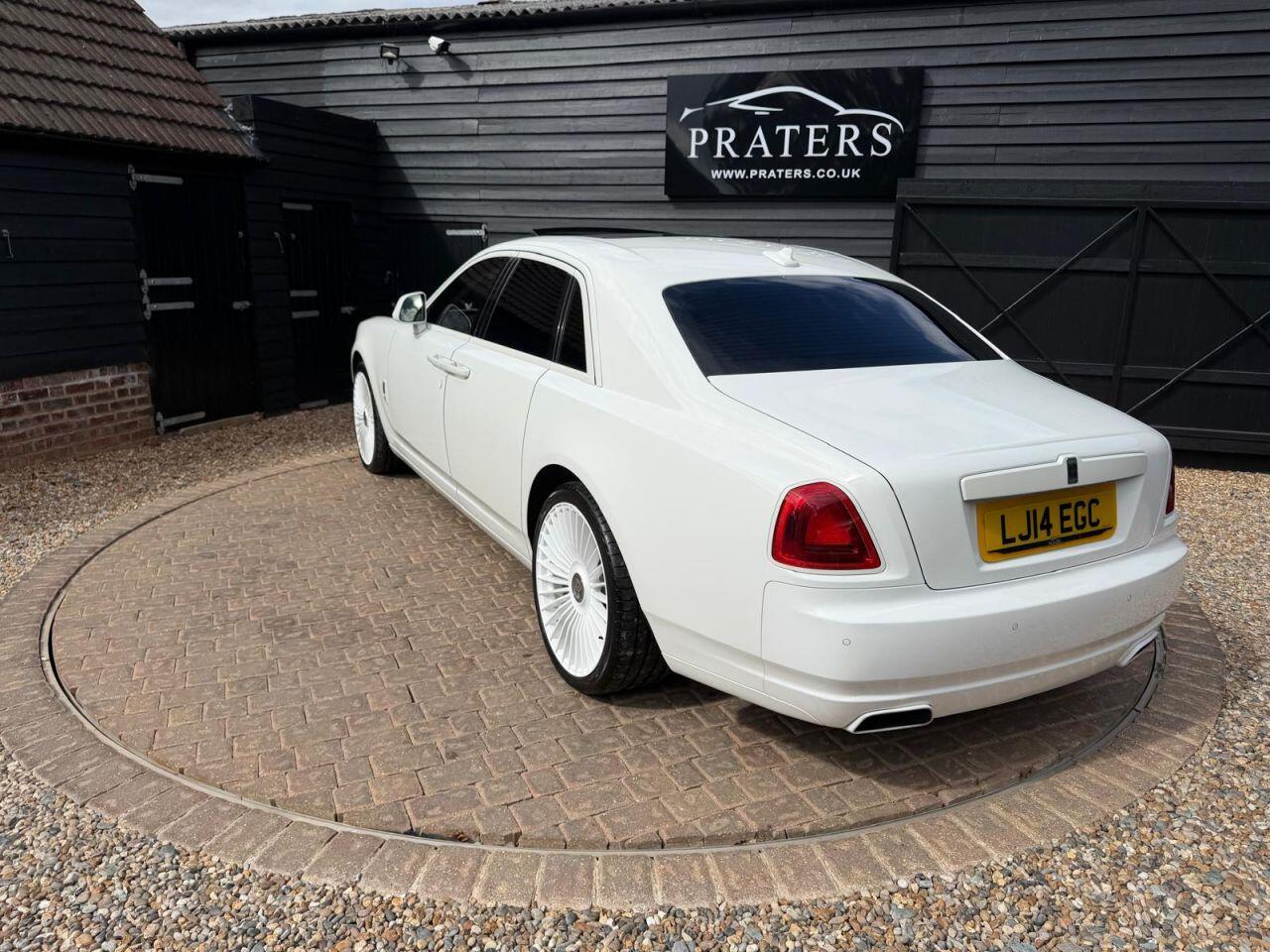 Rolls-Royce Ghost view 70