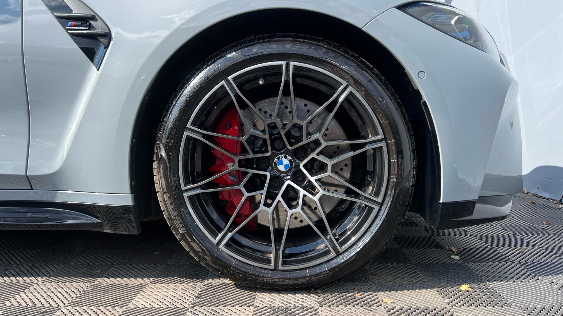 BMW M3 view 14