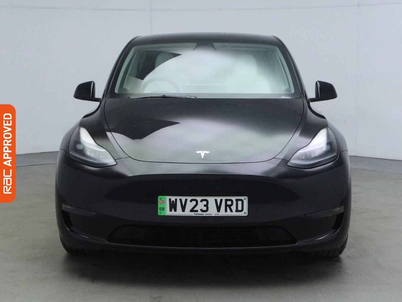 Tesla Model Y view 8