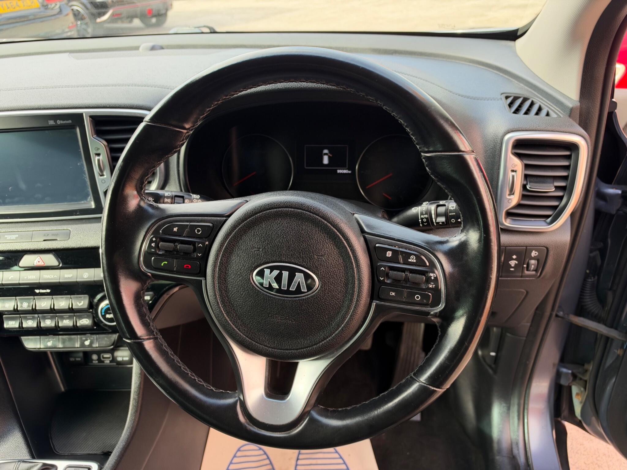 Kia Sportage view 11