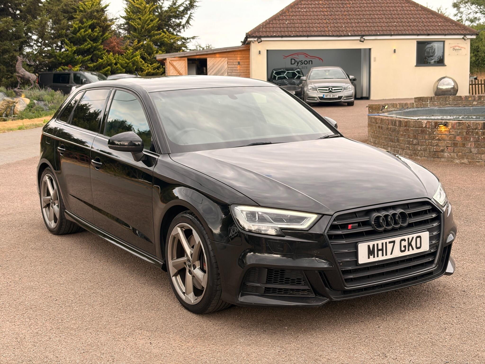 Audi S3 view 3