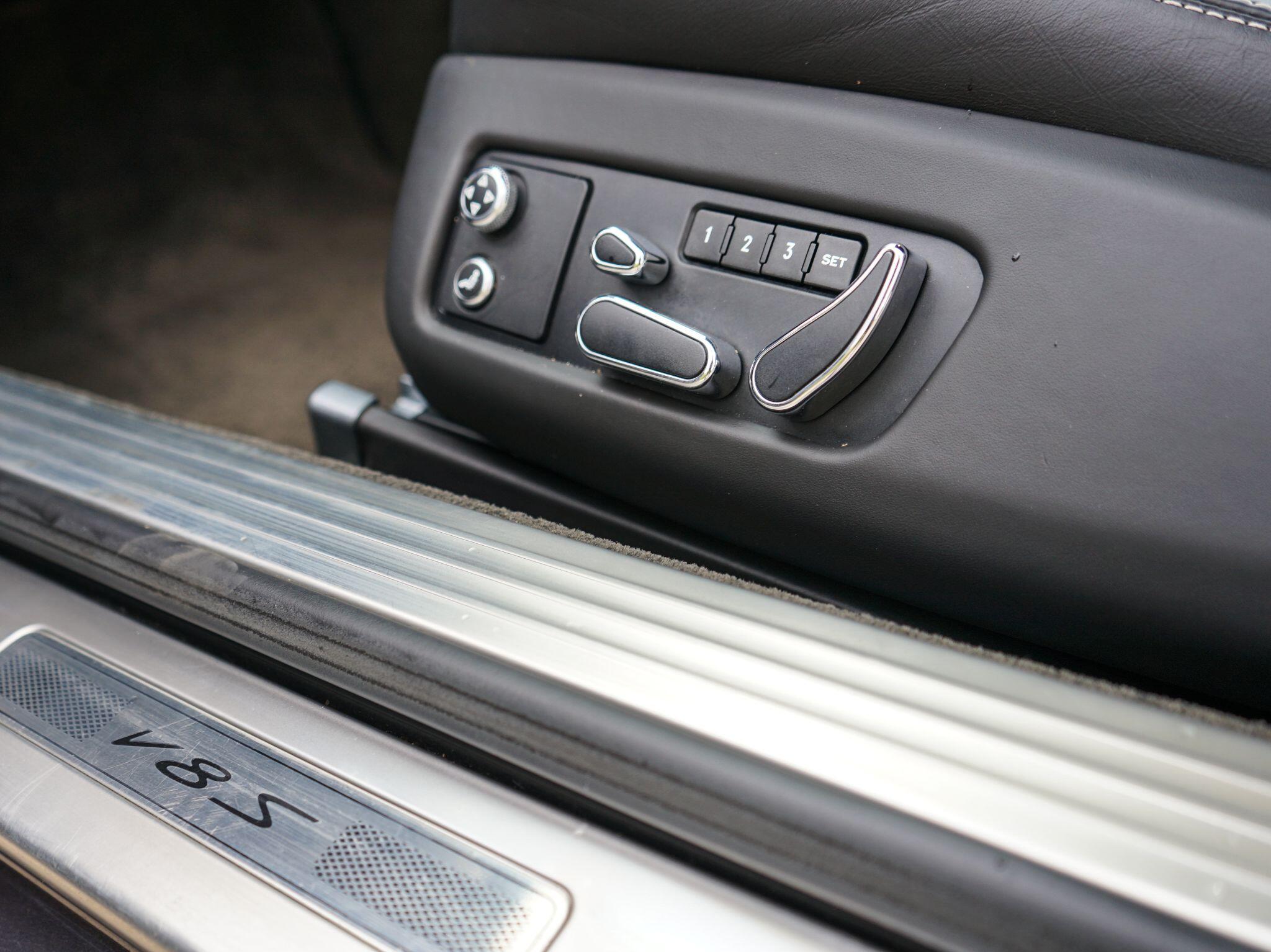 Bentley Continental view 15