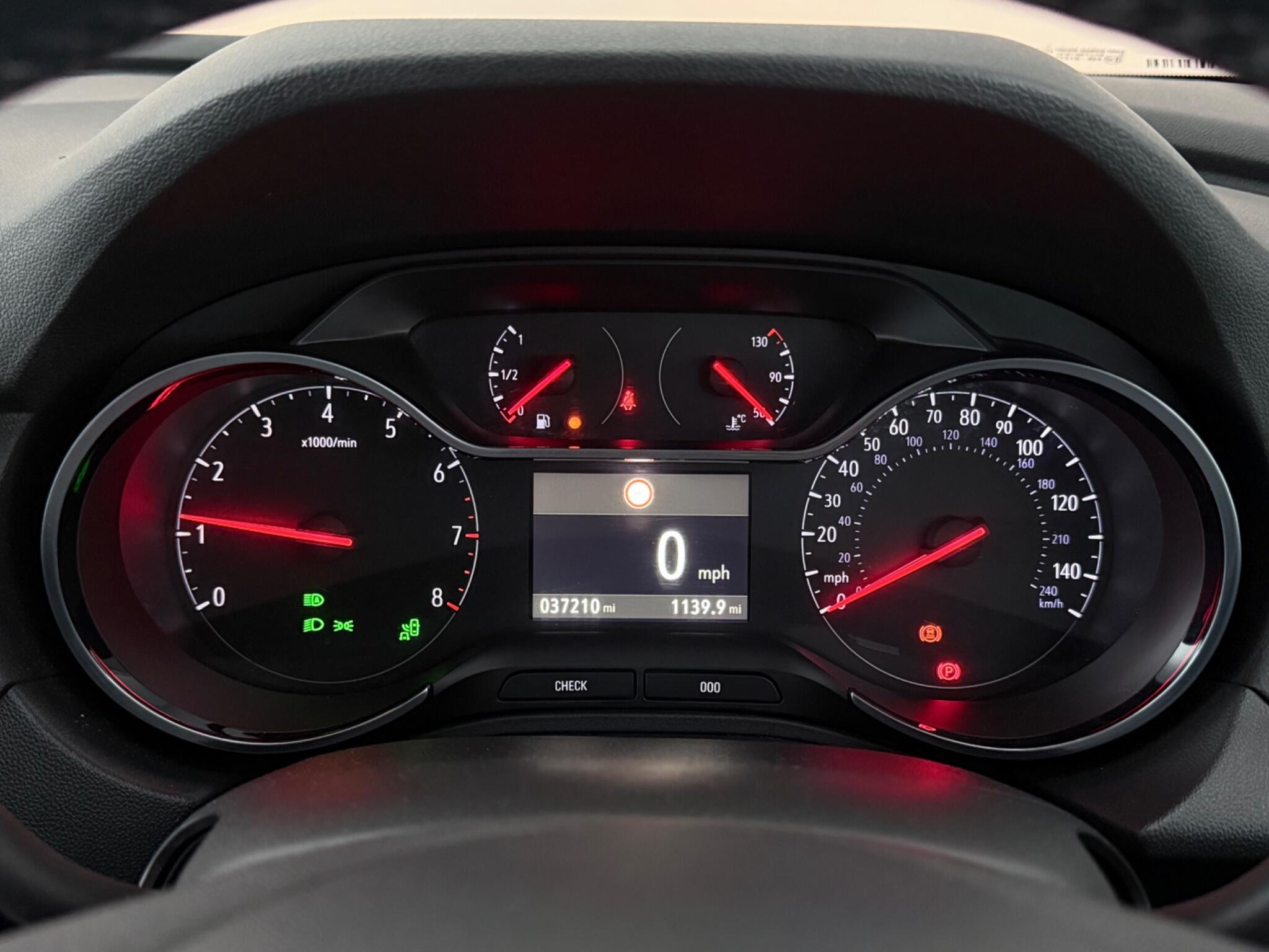Vauxhall Grandland X view 16