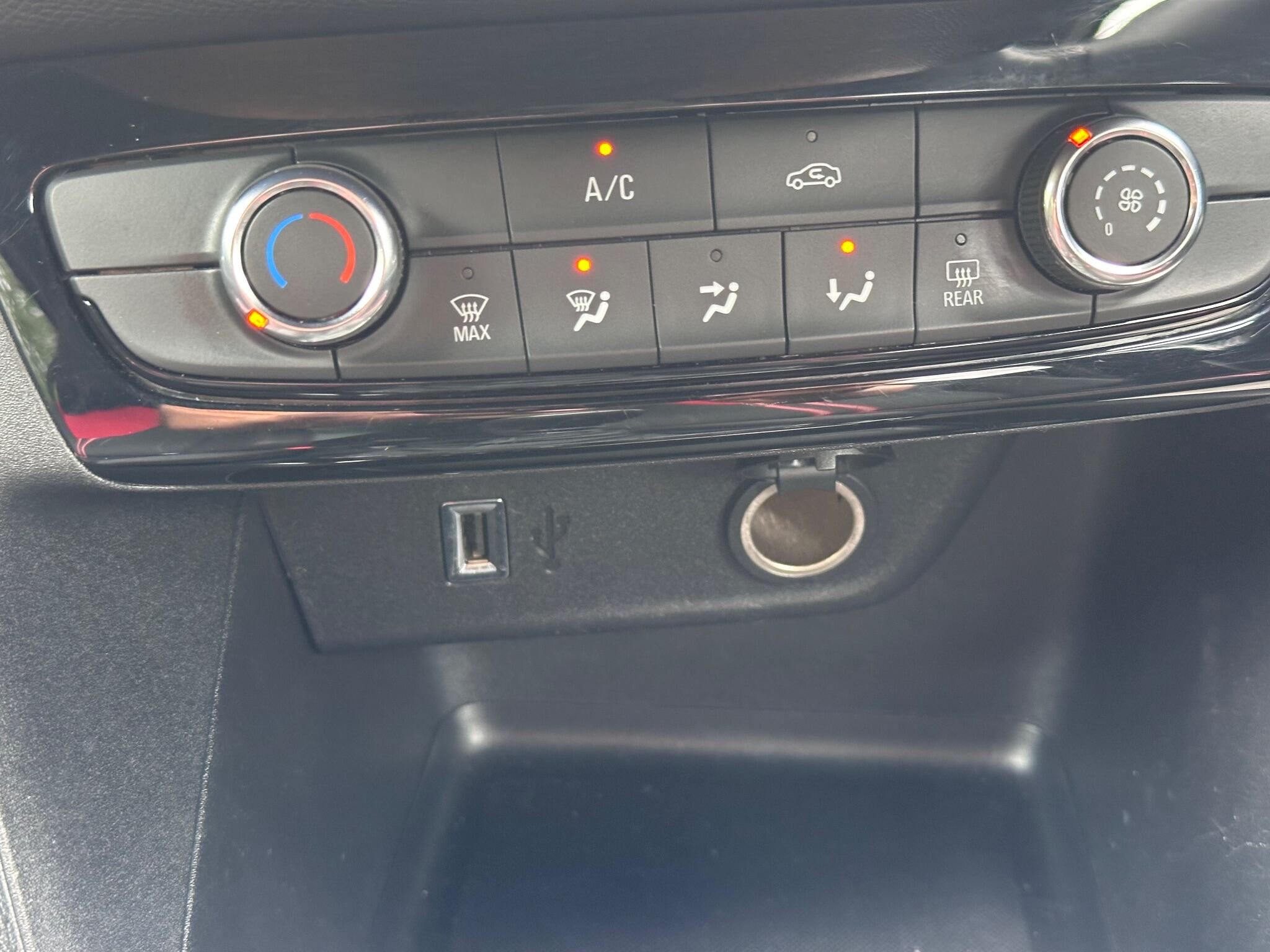 Vauxhall Corsa view 38
