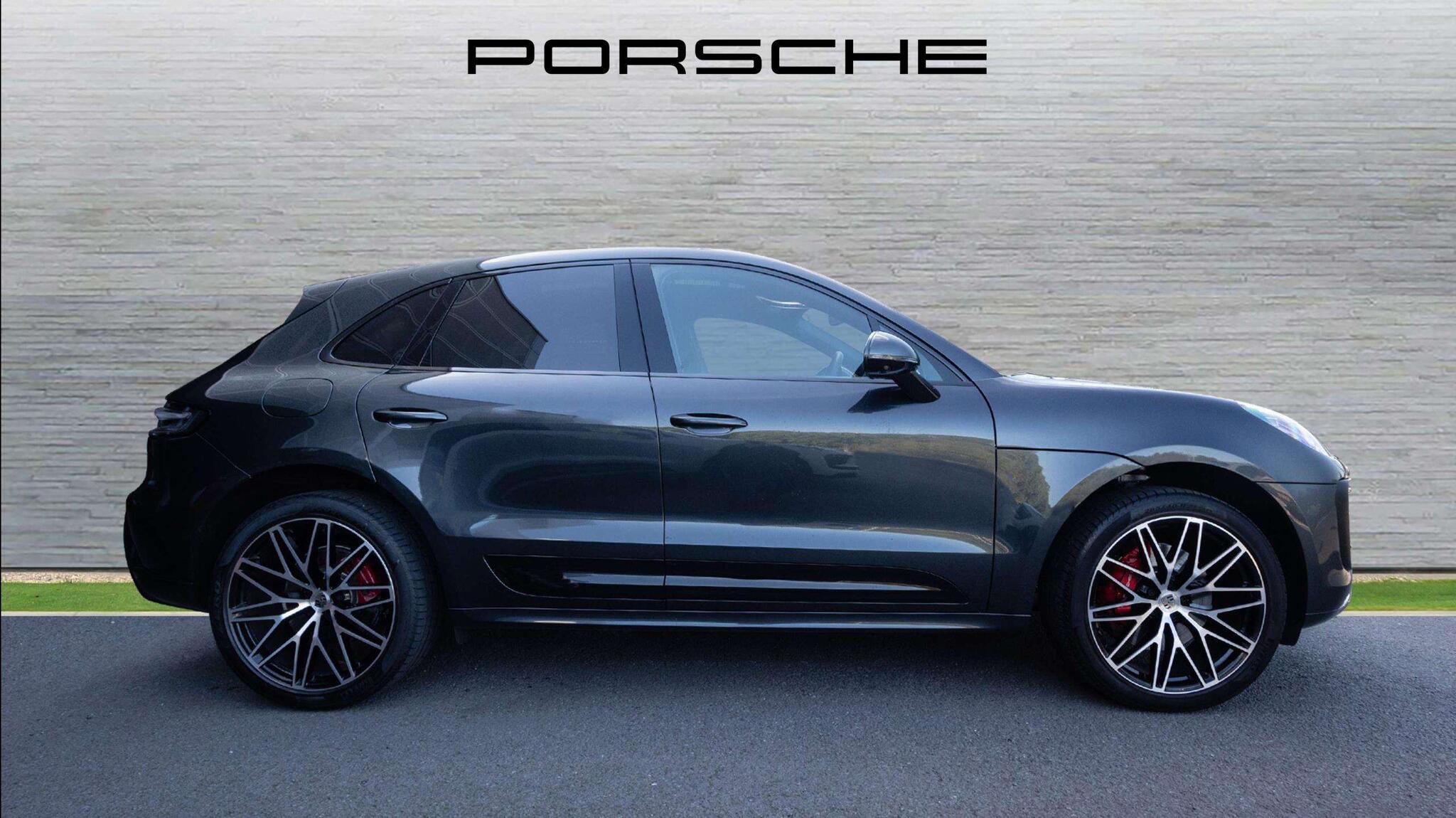 Porsche Macan view 7
