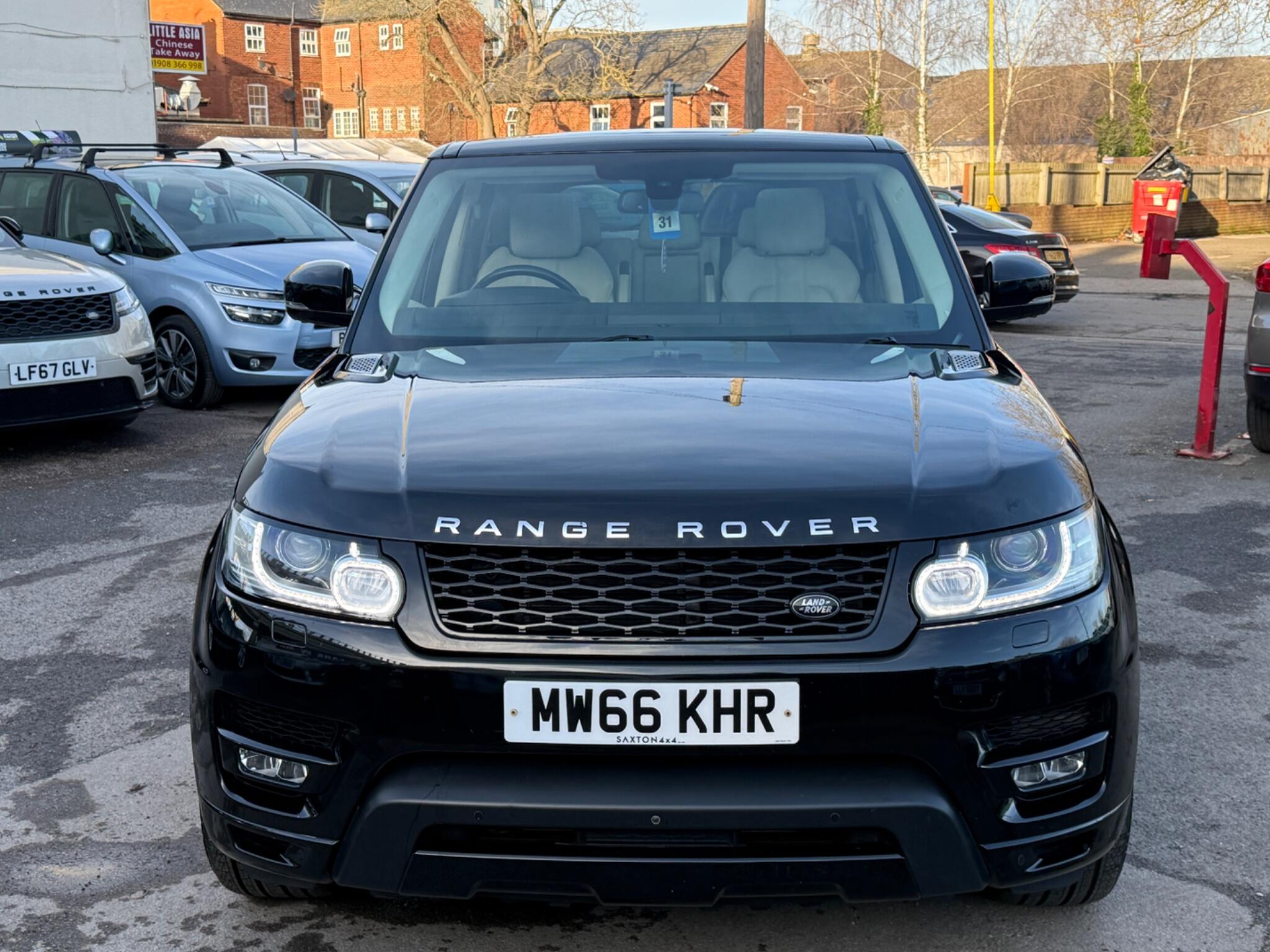 Land Rover Range Rover Sport - Image 10