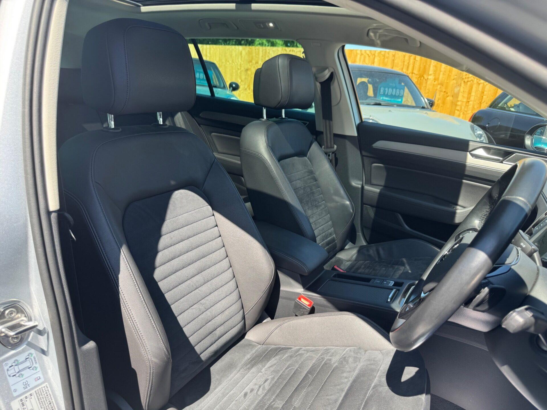 Volkswagen Passat view 62