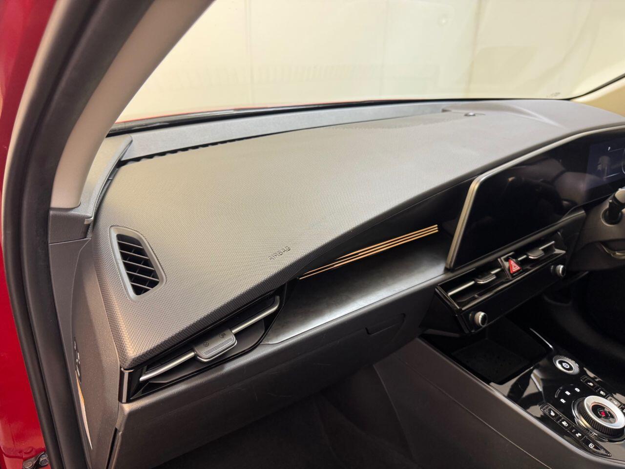 Kia Niro view 68