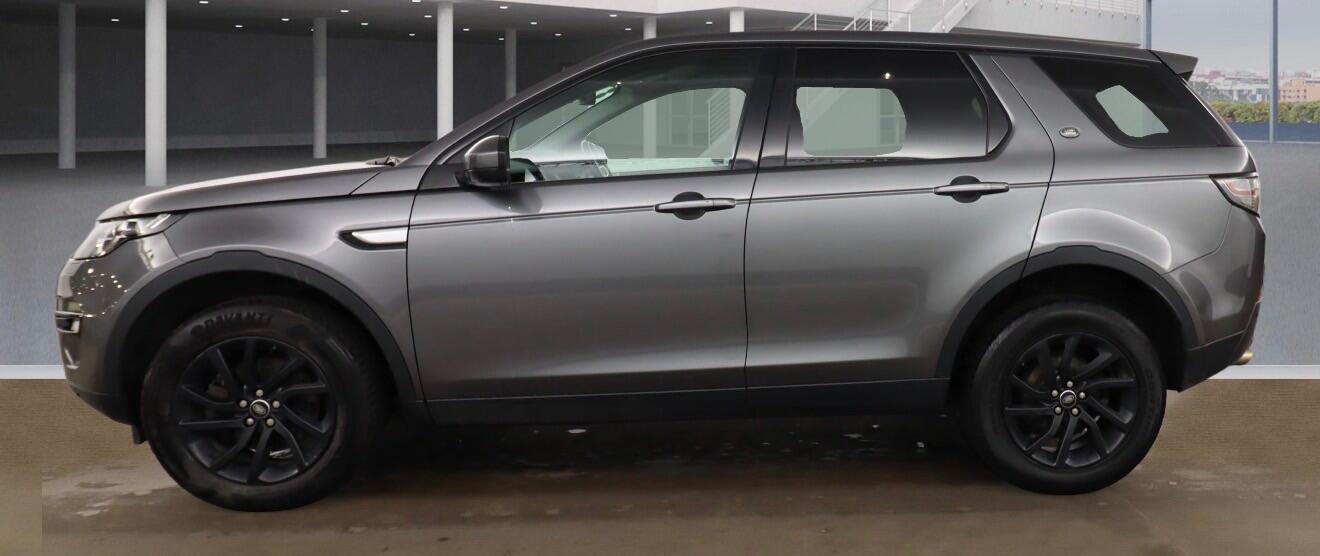 2018 Land Rover Discovery Sport 2.0 eD4 HSE Euro 6 (s/s) 5dr (5 Seat) • 79,800 miles image 7