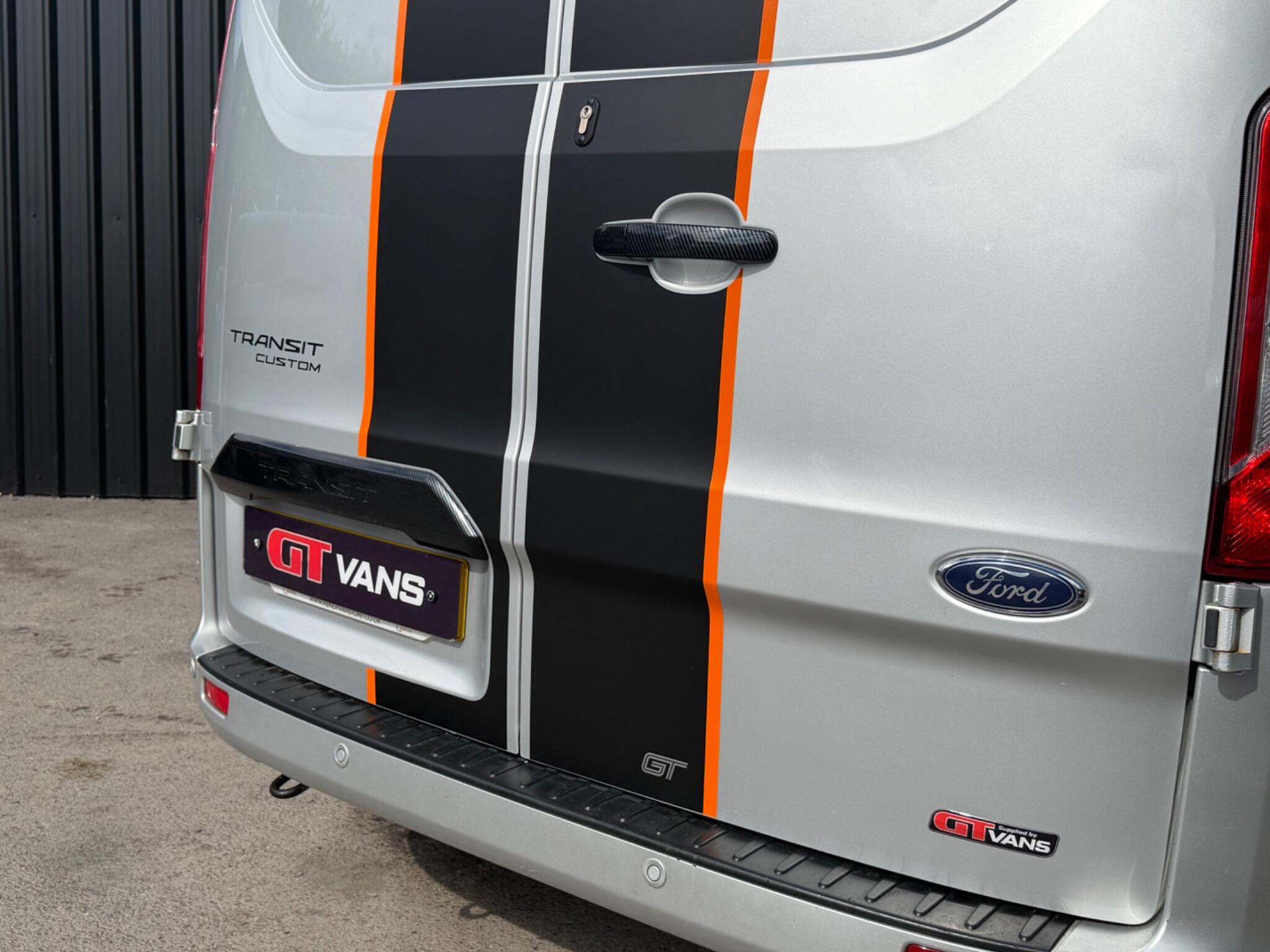 Ford Transit Custom view 41