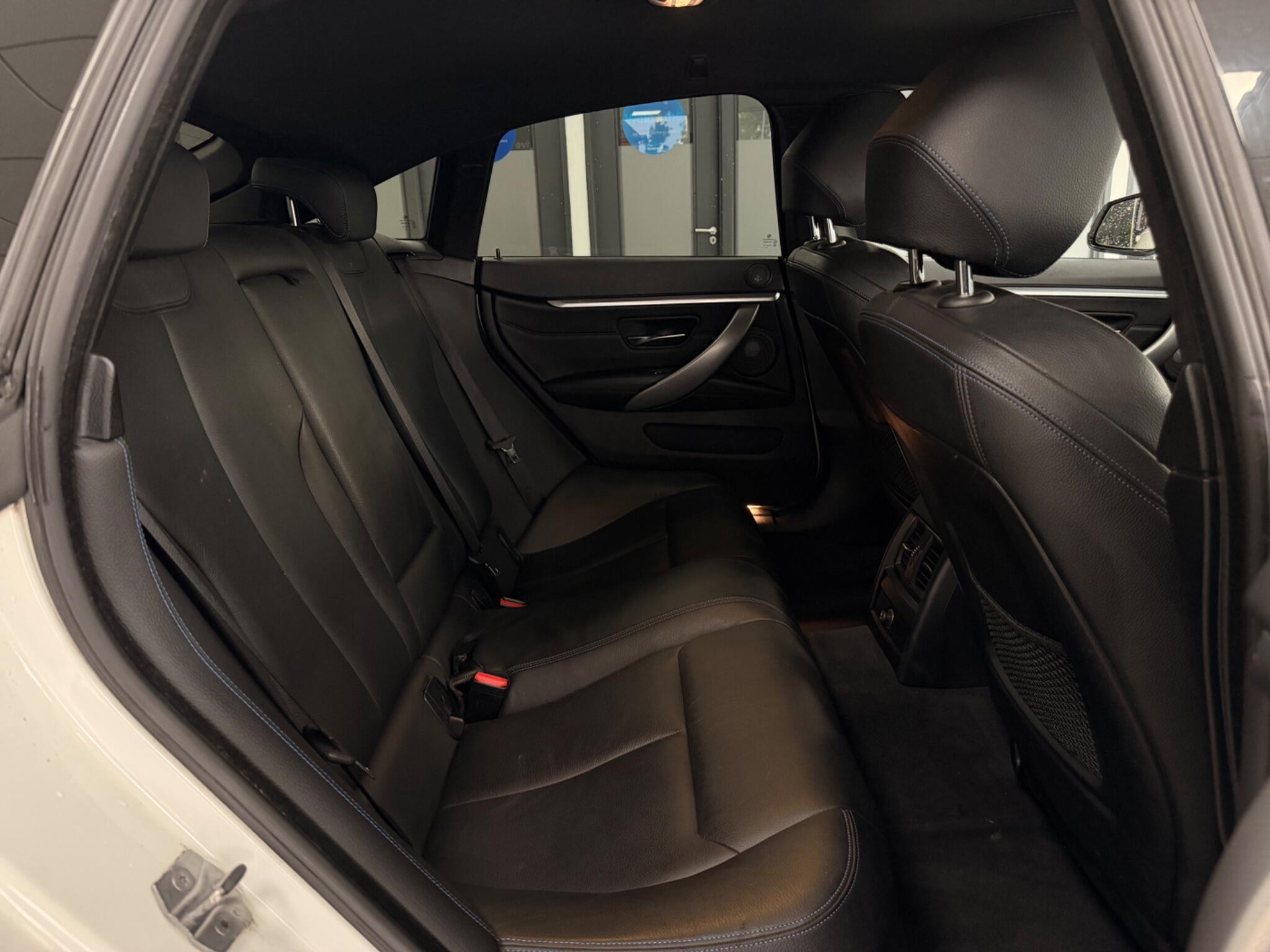 BMW 4 Series view 25