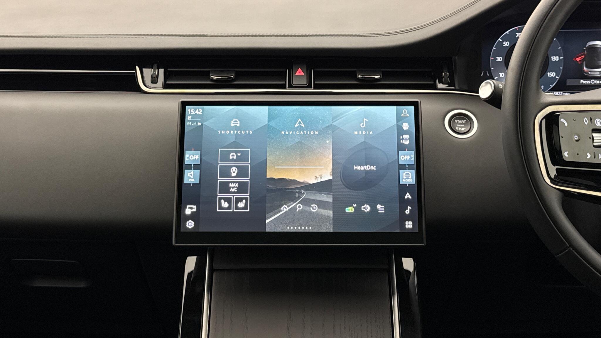Land Rover Range Rover Evoque view 14