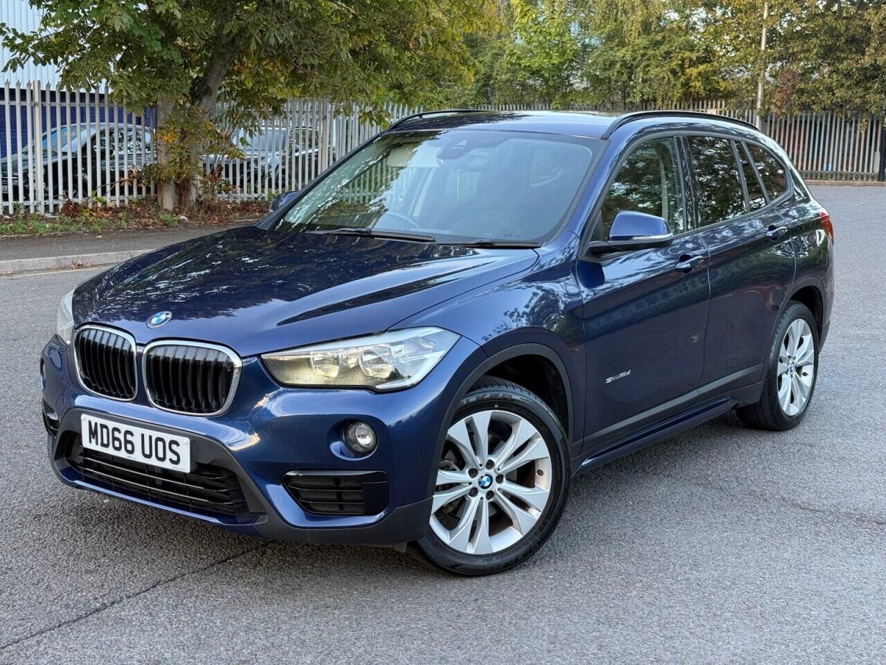 BMW X1 view 3