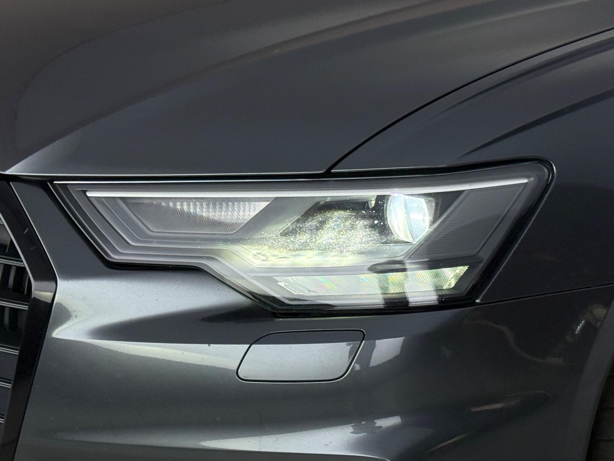 Audi A6 view 4