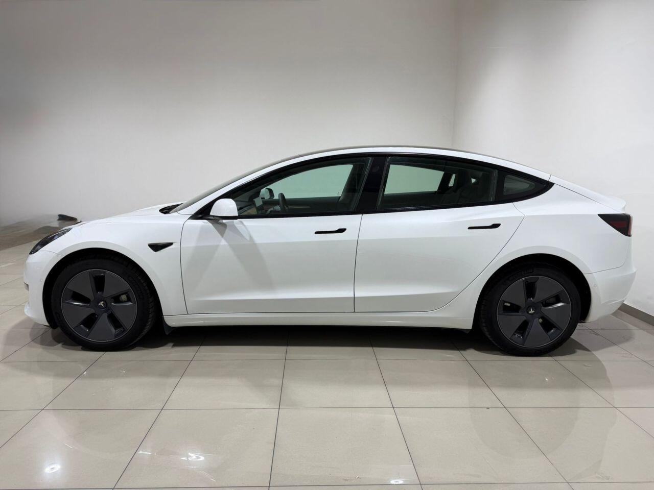 Tesla Model 3 view 7