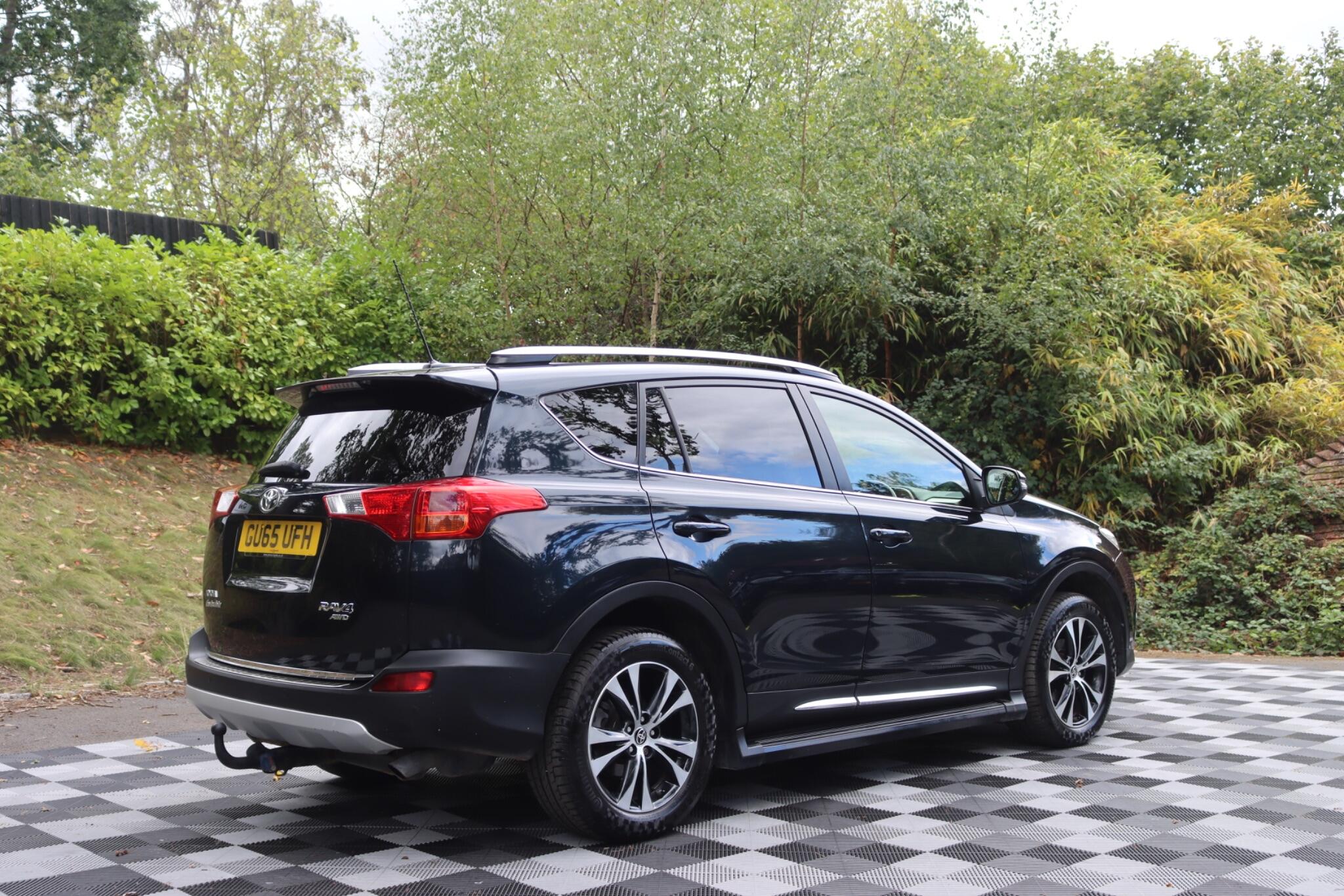Toyota Rav4 view 20